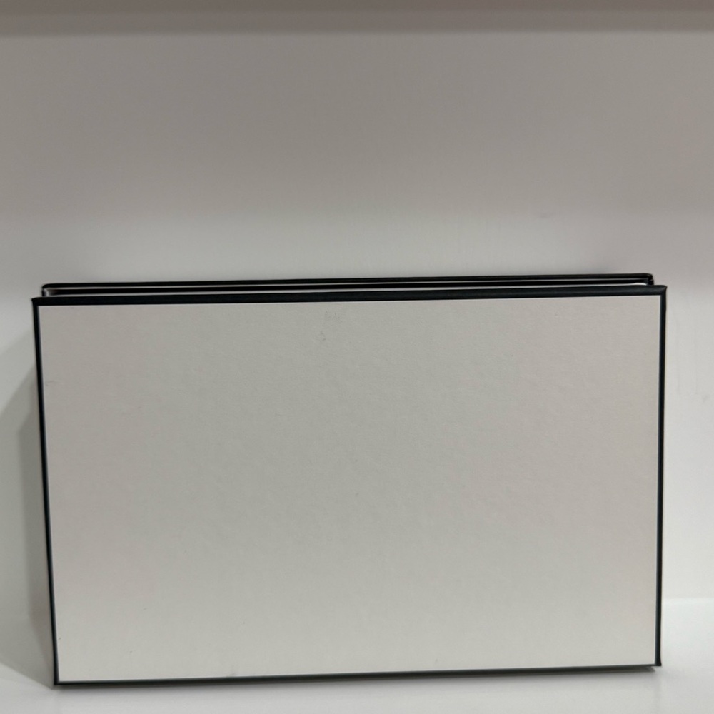 Chanel Gift Box - Picture 5 of 15